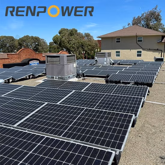 98,8 % maximaler Wechselrichterwirkungsgrad. Großer privater PV-Wechselrichter/Solarpanel auf Netzwechselrichter